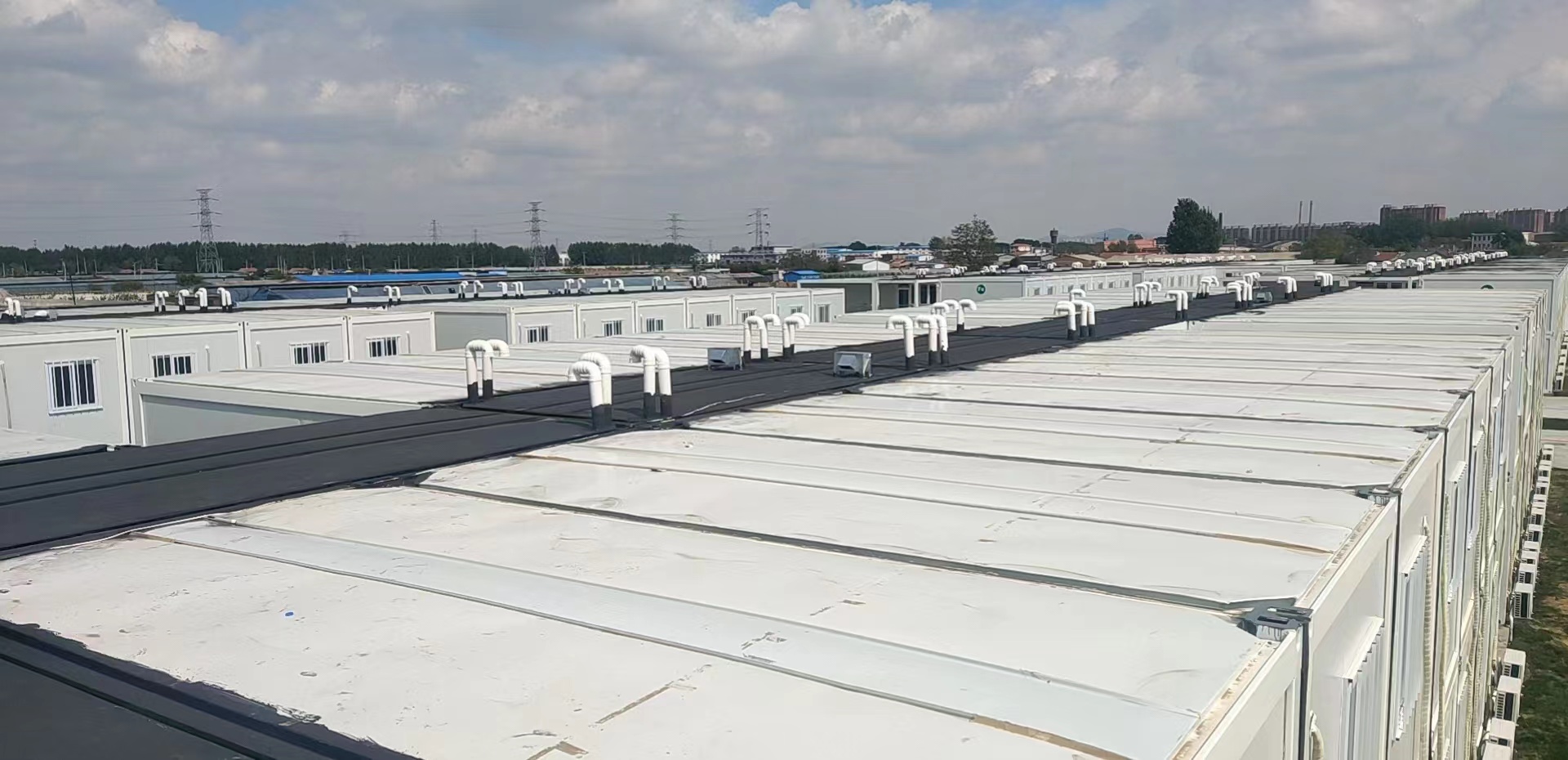 眾志成城，共同抗疫！廣恒防水馳援遼陽方艙醫(yī)院項目。